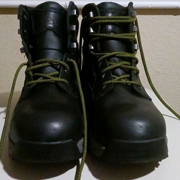 ACE Work Boots Other - Ace work boots Pike chill-composite toe, water proof, insulated,(EH)black 10